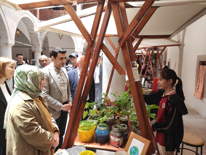 Şebinkarahisar’da “Yaşam Becerileri” Sergisi Yoğun İlgi Gördü