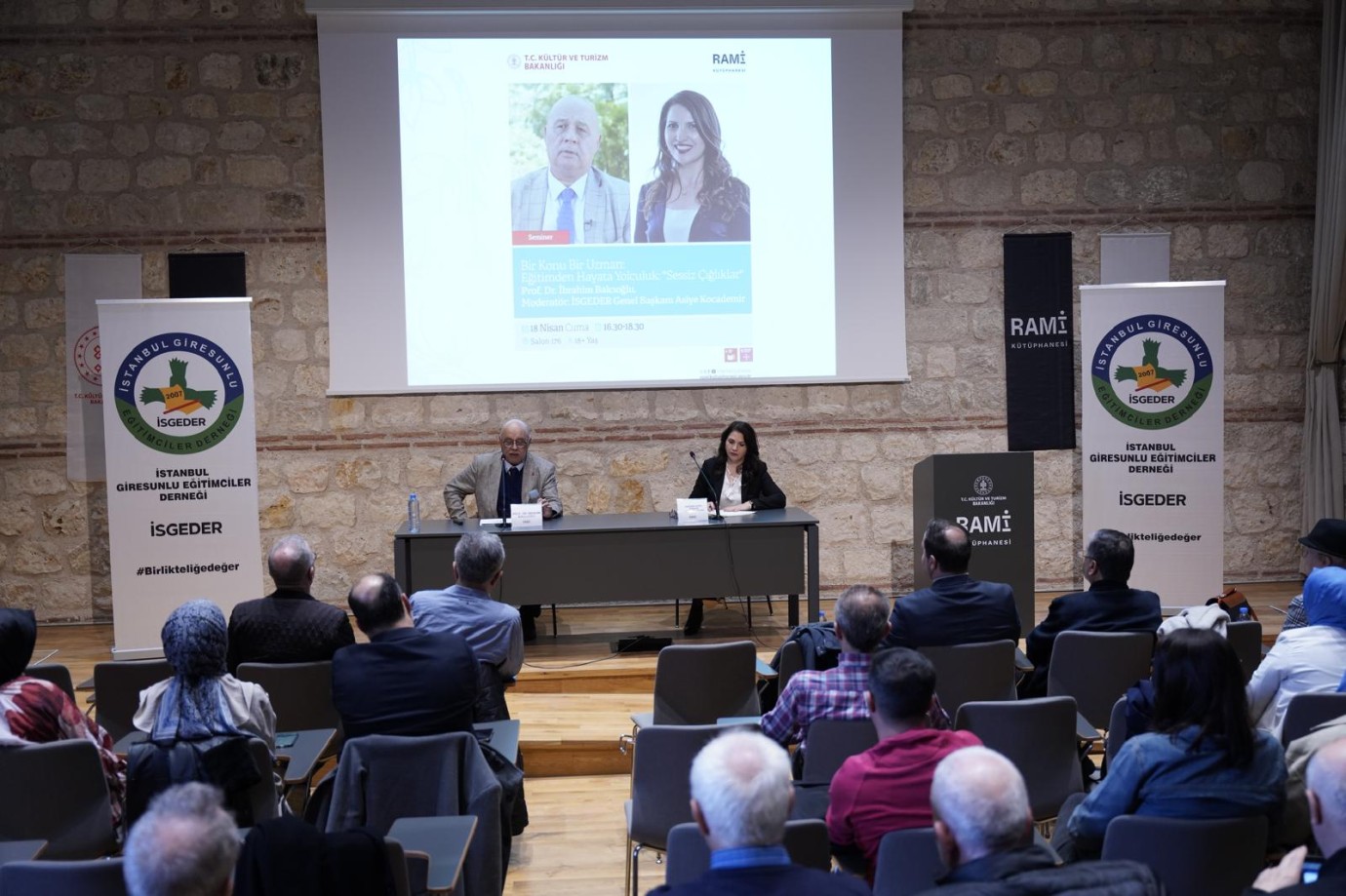 'Bir Konu Bir Uzman' seminerleri Rami Kütüphanesinde başladı
