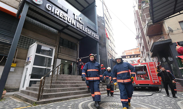Giresun Belediyesi'nden Afetlere Karşı Tam Hazırlık: Yangın ve Deprem Tatbikatı 