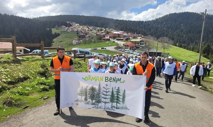Giresun'da 1700 Rakımlı Yaylada Çevre Temizliği: Öğrencilerden Doğaya Destek