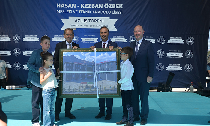 Müjdat Karayılan: “Meslek Lisesi ve OSB, Şebinkarahisar’ın Ekonomik Geleceğinde Anahtar Rol Üstlenecek”