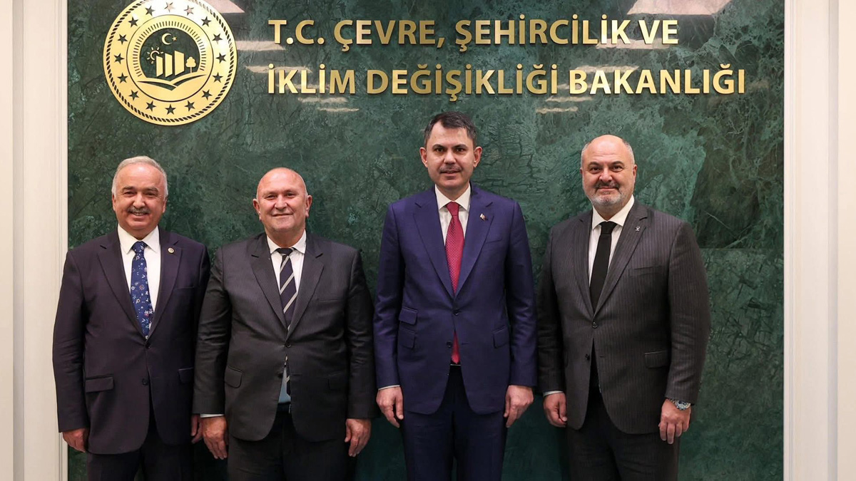Çamoluk’a Ankara’dan destek: Bakan Kurum ile gelecek projeler masaya yatırıldı