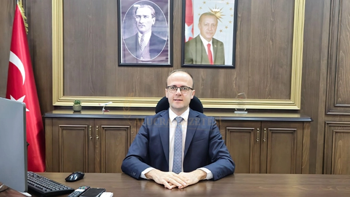 Giresun Alucra Kaymakamlığı'nda bayrak değişimi: Dereli Kaymakamı Emrah Azman göreve başladı