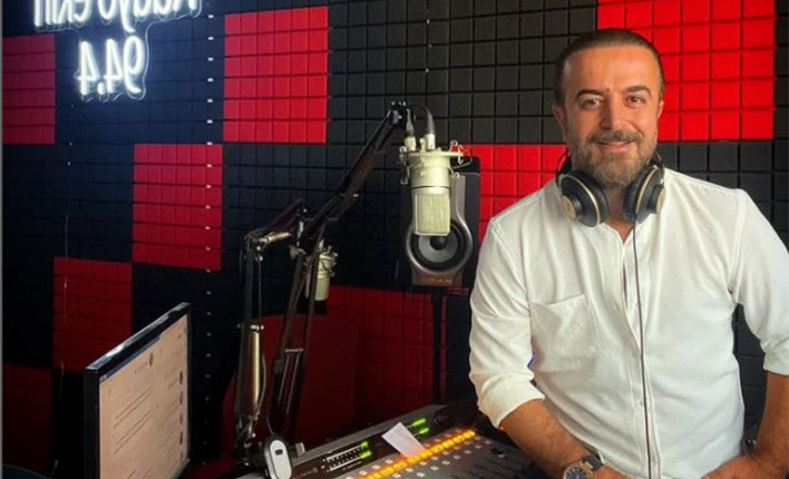 Radyonun gülen Yüzü Aytaç Öksüz'den 28 yıla özel kutlama ve davet