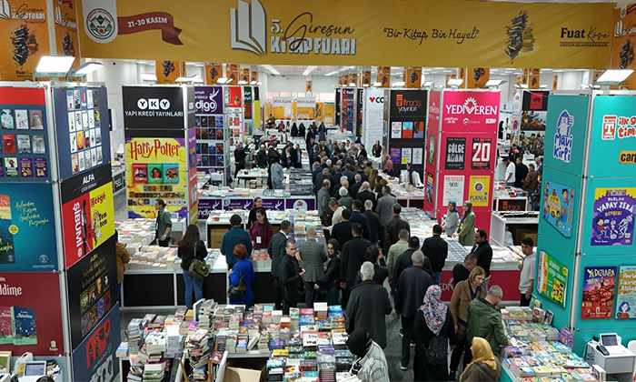 5. Giresun Kitap Fuarı başladı. 60 yazar, 150 yayınevi ve 48 yerel yazar 21–30 Kasım arasında kitapseverlerle buluşuyor