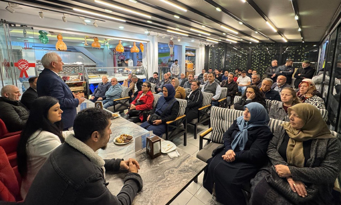 Giresun AK Parti'den sahada güç gösterisi: Merkez İlçe, 28 mahallede eş zamanlı toplantıyla rekor kırdı!