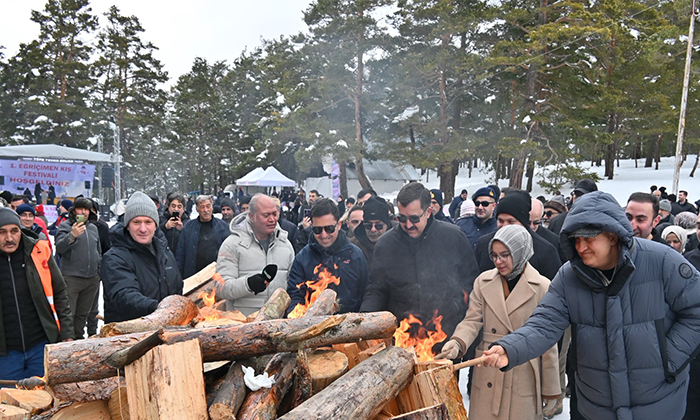 Koyulhisar Eğriçimen Yaylası’nda Tarihi Kış Festivali