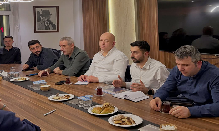 Şebinkarahisarlı Gençler Geleceğe Hazırlanıyor: Gençler ve Başkanlar Bir Arada