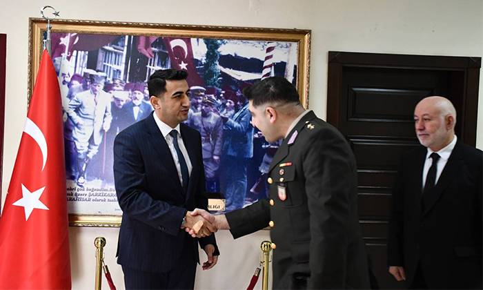 Şebinkarahisar’da Bayramlaşma Programı: Protokol Bir Araya Geldi