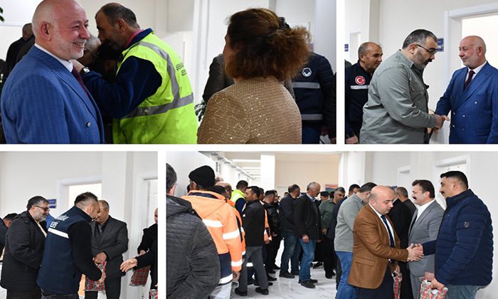 Başkan Şentürk Belediye Personeliyle Bayramlaştı 