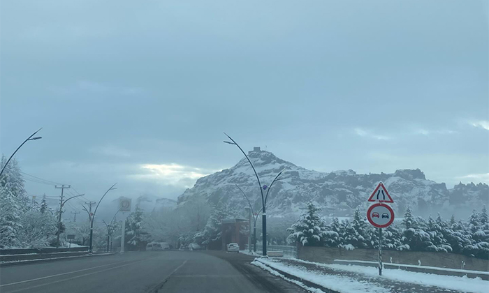 Şebinkarahisar’da Bahar Beklenirken Kar Sürpriz Yaptı 