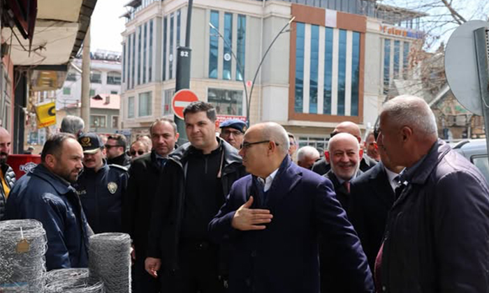 Giresun Valisi Mustafa Koç Şebinkarahisar'da: Esnaf ve Vatandaşla Bir Araya Geldi