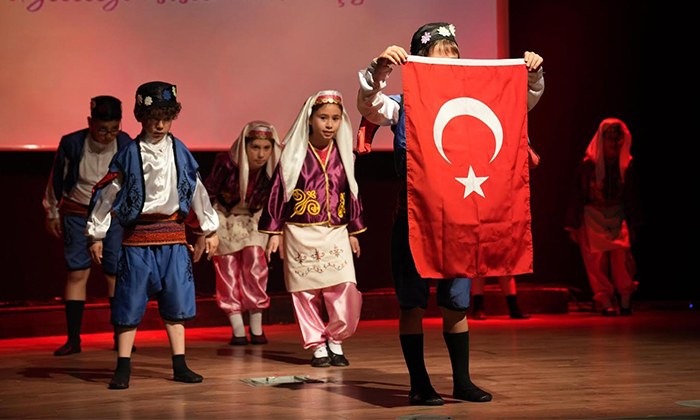 Giresun Belediyesi Çocuk Akademileri Yıl Sonu Gösterisiyle Büyüledi