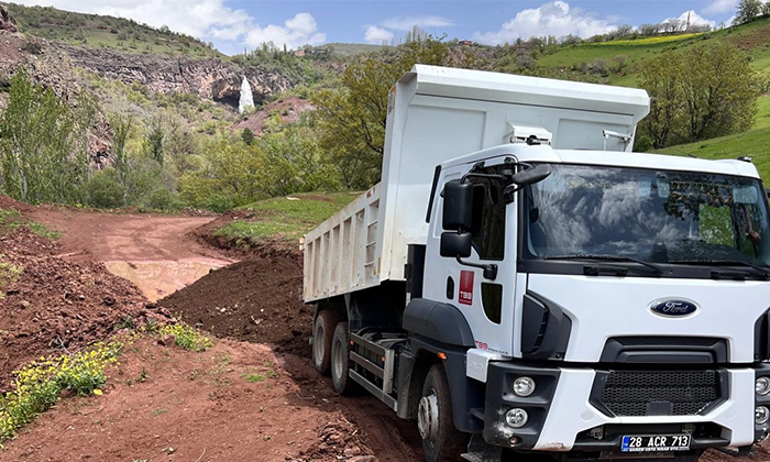 Şebinkarahisar Çağlayan Şelalesi Yol Yapımı Başladı